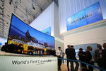 Samsung prezentuje świat nowych możliwości na targach IFA 2013
